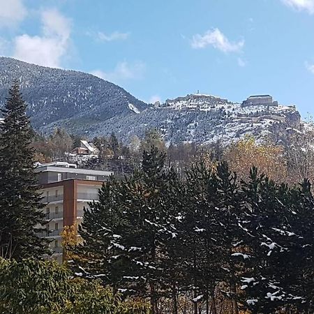 Appartement Le Michel Ange Briancon  Bagian luar foto
