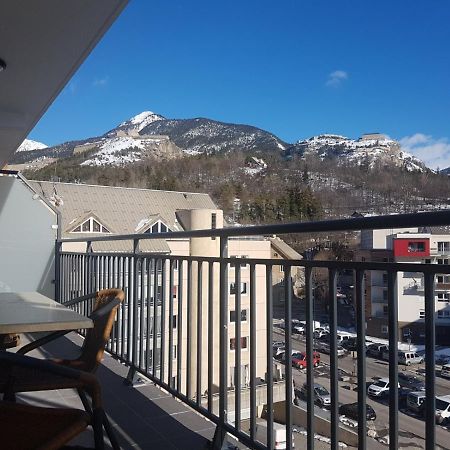 Appartement Le Michel Ange Briancon  Bagian luar foto